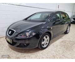 Seat Leon 2.0 TDI style de 2006 con 298.000 Km por 3.700 EUR. en Sevilla