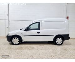 Opel Combo 1.3 cdti van de 2013 con 90.000 Km por 500 EUR. en Sevilla
