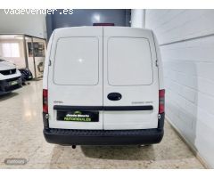 Opel Combo 1.3 cdti van de 2013 con 90.000 Km por 500 EUR. en Sevilla