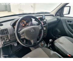Opel Combo 1.3 cdti van de 2013 con 90.000 Km por 500 EUR. en Sevilla