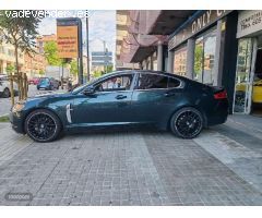 Jaguar XF 3.0 V6 Premium Luxury Aut. de 2011 con 148.000 Km por 11.990 EUR. en Barcelona