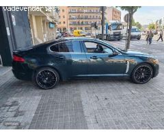 Jaguar XF 3.0 V6 Premium Luxury Aut. de 2011 con 148.000 Km por 11.990 EUR. en Barcelona
