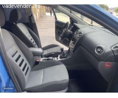 Ford Focus 1.6 Trend de 2010 con 158.000 Km por 6.500 EUR. en Barcelona