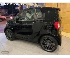 Smart Fortwo Coupe Ed Ushuaia Edition de 2019 con 28.000 Km por 16.900 EUR. en Barcelona