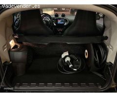Smart Fortwo Coupe Ed Ushuaia Edition de 2019 con 28.000 Km por 16.900 EUR. en Barcelona