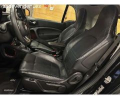 Smart Fortwo Coupe Ed Ushuaia Edition de 2019 con 28.000 Km por 16.900 EUR. en Barcelona