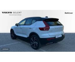 Volvo XC40 2.0 T4 R-DESIGN AUTO 190 5P de 2019 con 80.242 Km por 28.900 EUR. en Madrid