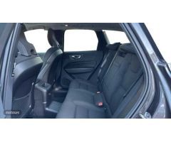 Volvo XC 60 2.0 T6 RECHARGE INSCRIPTION EXP AUTO 4WD 350 5P de 2022 con 64.751 Km por 37.900 EUR. en