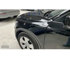 Volvo XC40 2.0 B4 G MOMENTUM AUTO 5P de 2021 con 106.600 Km por 24.900 EUR. en Madrid