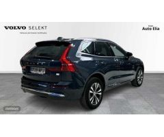 Volvo XC 60 2.0 T6 RECHARGE CORE AUTO 4WD 5P de 2024 con 26.200 Km por 55.900 EUR. en Madrid