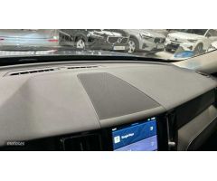 Volvo XC 60 2.0 T6 RECHARGE CORE AUTO 4WD 5P de 2024 con 26.200 Km por 55.900 EUR. en Madrid