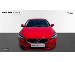 Volvo V 40 1.5 T2 MOMENTUM AUTO 122 5P de 2018 con 90.605 Km por 16.900 EUR. en Cordoba