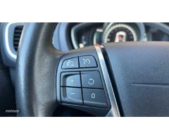 Volvo V 40 1.5 T2 MOMENTUM AUTO 122 5P de 2018 con 90.605 Km por 16.900 EUR. en Cordoba