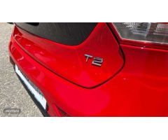 Volvo V 40 1.5 T2 MOMENTUM AUTO 122 5P de 2018 con 90.605 Km por 16.900 EUR. en Cordoba