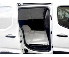Citroen Berlingo FURGON 1.6HDI 76CV TALLA M de 2019 con 58.000 Km por 15.100 EUR. en Guipuzcoa
