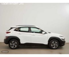 Hyundai Kona 1.6 GDI DT Maxx de 2022 con 23.500 Km por 22.490 EUR. en Cadiz