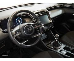 Hyundai Tucson 1.6 TGDI Maxx 4x2 de 2021 con 23.900 Km por 22.990 EUR. en Cadiz