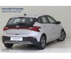 Hyundai i20 1.2 MPI Klass de 2024 con 9.142 Km por 17.590 EUR. en Asturias