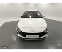 Hyundai i20 1.2 MPI Klass de 2023 con 13.024 Km por 15.900 EUR. en Barcelona