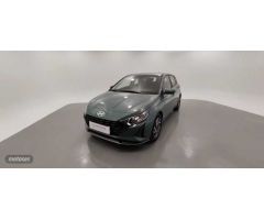 Hyundai i20 1.2 MPI Klass de 2024 con 23.000 Km por 15.900 EUR. en Barcelona