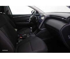 Hyundai Tucson 1.6 TGDI Maxx 4x2 de 2024 con 5.567 Km por 27.900 EUR. en Vizcaya