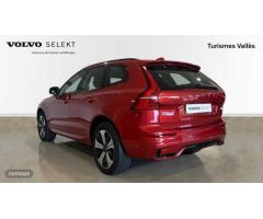 Volvo XC 60 XC60 T6 RECHARGE PLUS DARK de 2024 con 18.365 Km por 49.500 EUR. en Barcelona