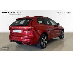 Volvo XC 60 XC60 T6 RECHARGE PLUS DARK de 2024 con 18.365 Km por 49.500 EUR. en Barcelona