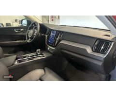 Volvo XC 60 XC60 T6 RECHARGE PLUS DARK de 2024 con 18.365 Km por 49.500 EUR. en Barcelona
