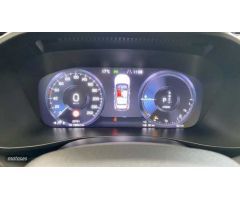 Volvo XC40 TODOTERRENO 1.5 T4 PHEV RECHARGE CORE AUTOMATICO 211CV 5P de 2023 con 29.519 Km por 35.90