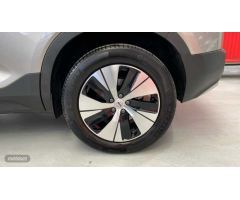 Volvo XC40 TODOTERRENO 1.5 T4 PHEV RECHARGE CORE AUTOMATICO 211CV 5P de 2023 con 29.519 Km por 35.90