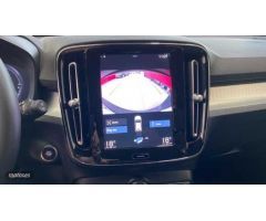 Volvo XC40 TODOTERRENO 1.5 T4 PHEV RECHARGE CORE AUTOMATICO 211CV 5P de 2023 con 29.519 Km por 35.90