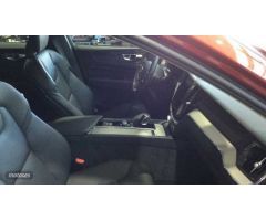 Volvo XC 60 TODOTERRENO 2.0 B4 D ESSENTIAL AUTOMATICO 197CV 5P de 2023 con 8.897 Km por 38.900 EUR.