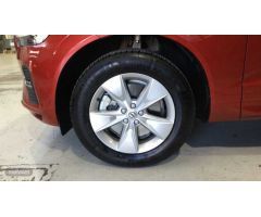 Volvo XC 60 TODOTERRENO 2.0 B4 D ESSENTIAL AUTOMATICO 197CV 5P de 2023 con 8.897 Km por 38.900 EUR.