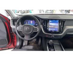 Volvo XC 60 TODOTERRENO 2.0 B4 D CORE AUTOMATICO 197CV 5P de 2023 con 23.666 Km por 37.900 EUR. en S