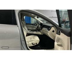 Volvo XC 60 2.0 B4 D CORE AUTO 5P de 2024 con 12.291 Km por 45.500 EUR. en Madrid