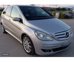 Mercedes Clase B B 200 d de 2008 con 340.000 Km por 5.250 EUR. en Valencia