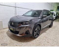 Peugeot 2008 Allure pack blue hdi de 2021 con 96.000 Km por 14.300 EUR. en Sevilla