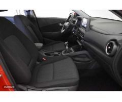 Hyundai Kona 1.0 TGDI Maxx 4x2 de 2022 con 31.460 Km por 17.990 EUR. en Pontevedra