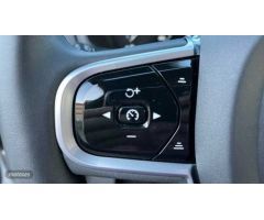 Volvo XC 90 2.0 B5 D R-DESIGN AWD AUTO 235 5P 7 Plazas de 2023 con 11.970 Km por 69.800 EUR. en Zamo