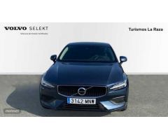 Volvo S60 SEDAN 2.0 B4 P CORE AUTOMATICO 197CV 4P de 2024 con 35.719 Km por 34.900 EUR. en Sevilla