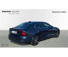 Volvo S60 SEDAN 2.0 B4 P CORE AUTOMATICO 197CV 4P de 2024 con 35.719 Km por 34.900 EUR. en Sevilla