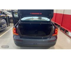 Volvo S60 SEDAN 2.0 B4 P CORE AUTOMATICO 197CV 4P de 2024 con 35.719 Km por 34.900 EUR. en Sevilla