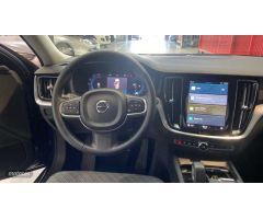 Volvo S60 SEDAN 2.0 B4 P CORE AUTOMATICO 197CV 4P de 2024 con 35.719 Km por 34.900 EUR. en Sevilla