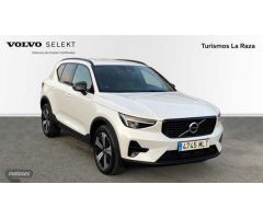 Volvo XC40 TODOTERRENO 1.5 T4 PHEV RECHARGE PLUS DARK DCT 211 5P de 2023 con 11.000 Km por 35.900 EU