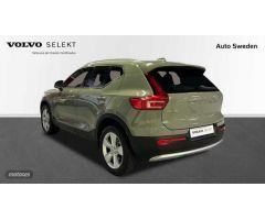 Volvo XC40 2.0 B3 CORE AUTO 5P de 2024 con 34.342 Km por 33.700 EUR. en Valencia