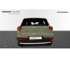 Volvo XC40 2.0 B3 CORE AUTO 5P de 2024 con 34.342 Km por 33.700 EUR. en Valencia