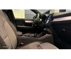 Volvo XC40 2.0 B3 CORE AUTO 5P de 2024 con 34.342 Km por 33.700 EUR. en Valencia