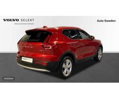 Volvo XC40 2.0 B3 CORE AUTO 5P de 2024 con 24.385 Km por 33.700 EUR. en Valencia