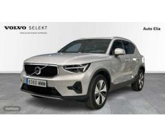 Volvo XC40 2.0 B3 CORE AUTO 5P de 2023 con 19.000 Km por 35.900 EUR. en Madrid