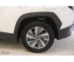 Hyundai Tucson 1.6 TGDI Klass 4x2 de 2024 con 14.576 Km por 24.490 EUR. en A Coruna